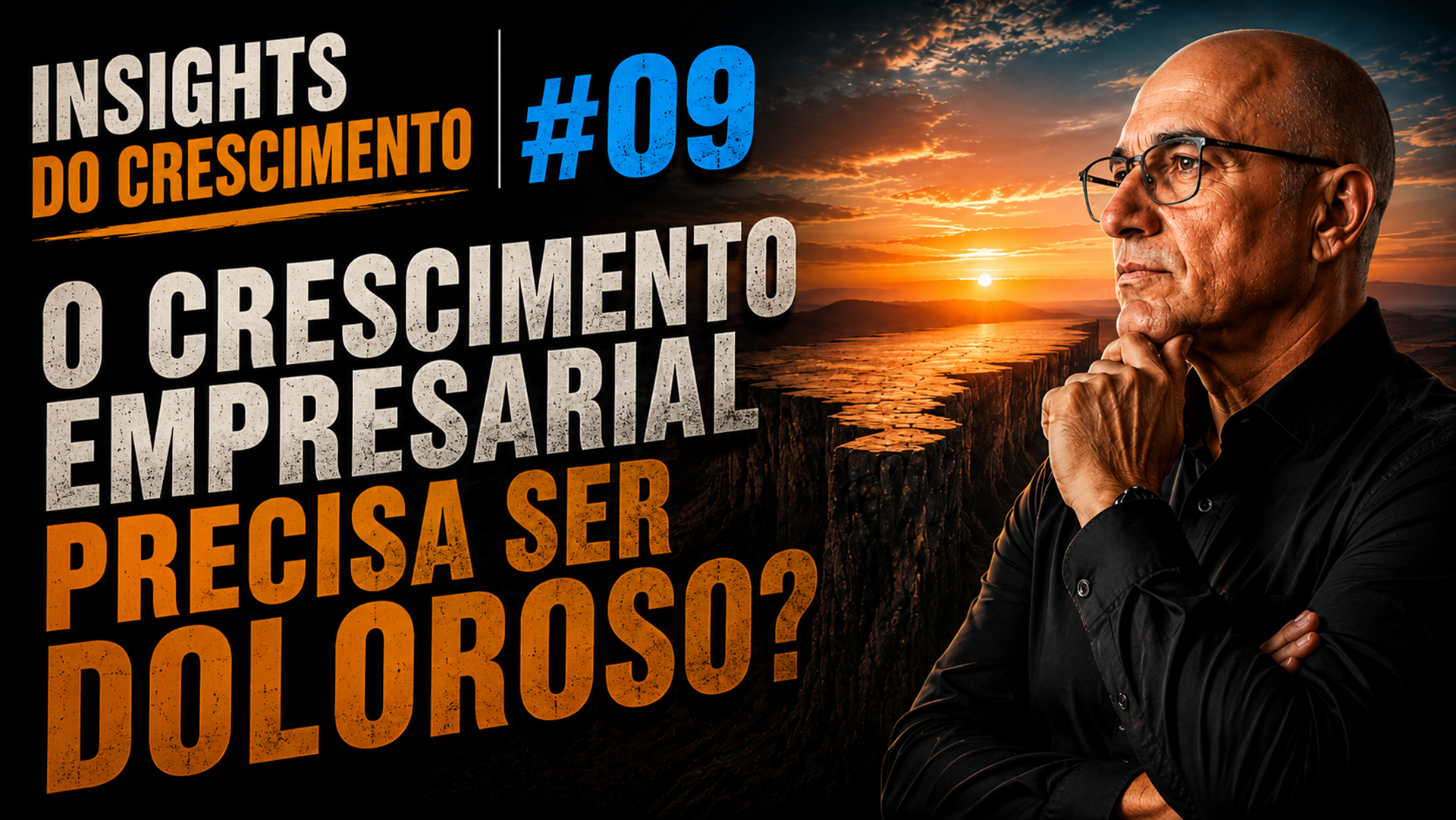 mpresário observa o horizonte enquanto supera simbolicamente o Platô Empresarial, representando um crescimento empresarial menos doloroso e sustentado por capacidades organizacionais.